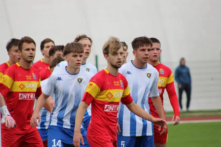 GNM vs Lechia Dzierżoniów
